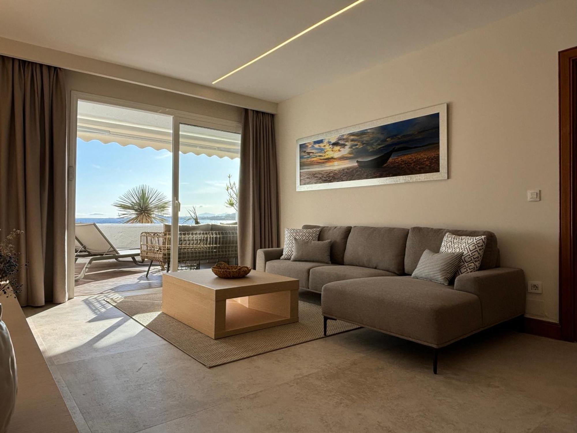 Costa Teguise Luxury First Line Apartment エクステリア 写真