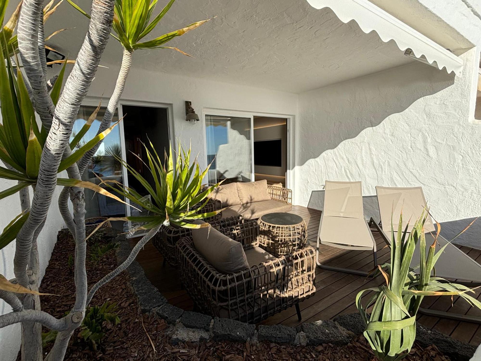 Costa Teguise Luxury First Line Apartment エクステリア 写真